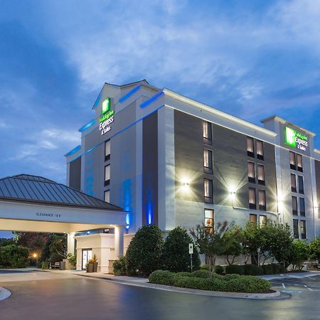 Holiday Inn Express & Suites Wilmington-University Center By Ihg Exterior foto