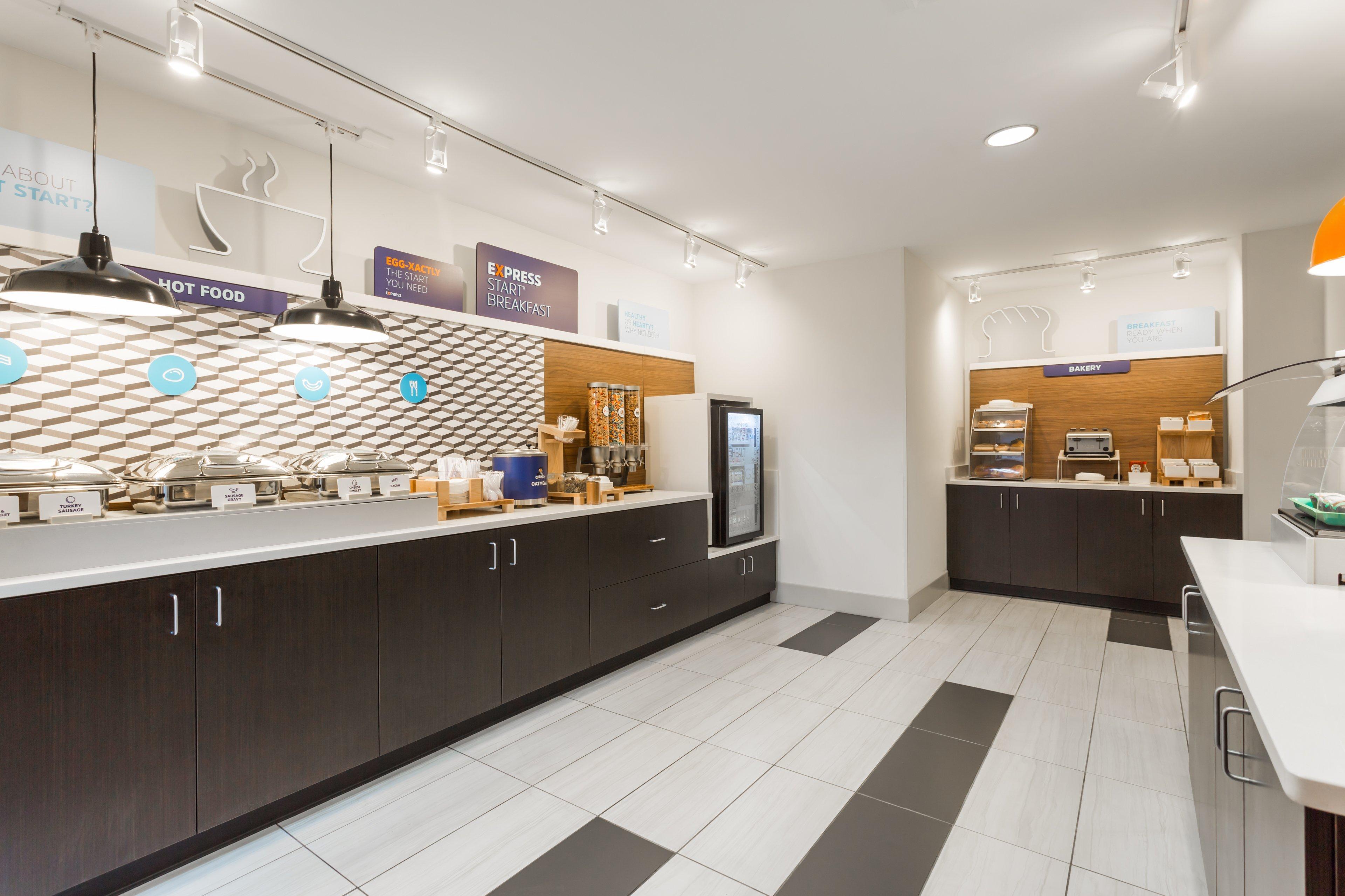 Holiday Inn Express & Suites Wilmington-University Center By Ihg Exterior foto
